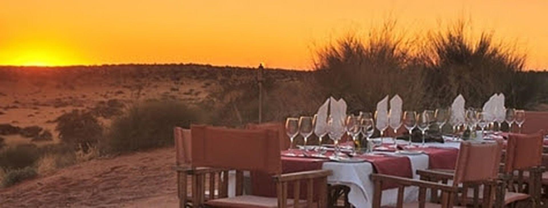 Dune Dinner Camelthorn Kalahari North